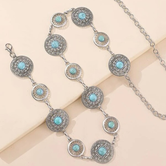 Boho Silver toned & faux turquoise chain concho Belt stunning statement piece - Picture 4 of 6